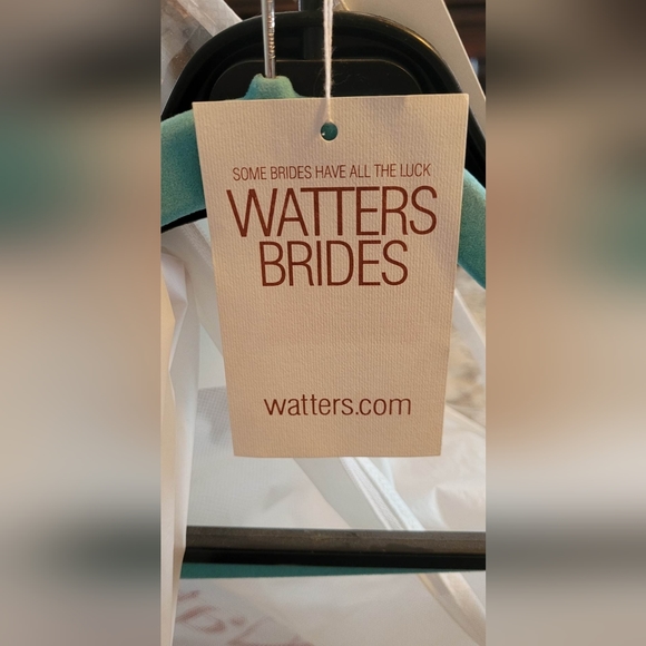 Watters Azriel in Mocha 6 - Picture 7 of 14